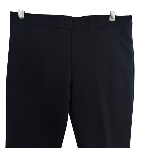 The Row Essentials Sovino Stretch Crepe Cropped Pants - Picture 3 of 8